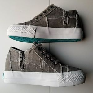 Blowfish Malibu Wedged Sneaker Size 6
